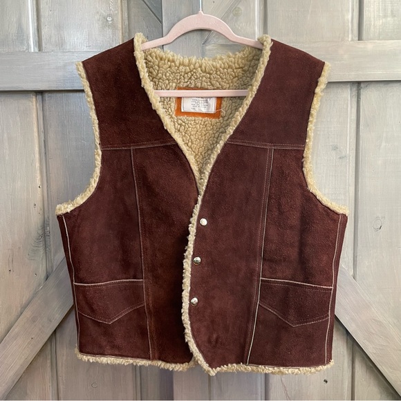 Vintage Other - VTG Men’s 100% Leather and Sherpa Vest Brown 70’s‎ western cowboy rancher